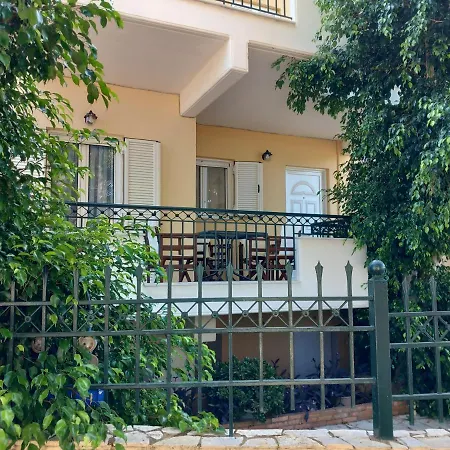 Areti4 Petalidi